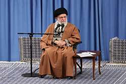 برگزيده آخرين بيانات مقام معظم رهبري «مدظله العالي» در خصوص اصل «44» قانون اساسي